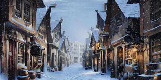 Harry-Potter-Hogsmeade-Snowy-High-Street